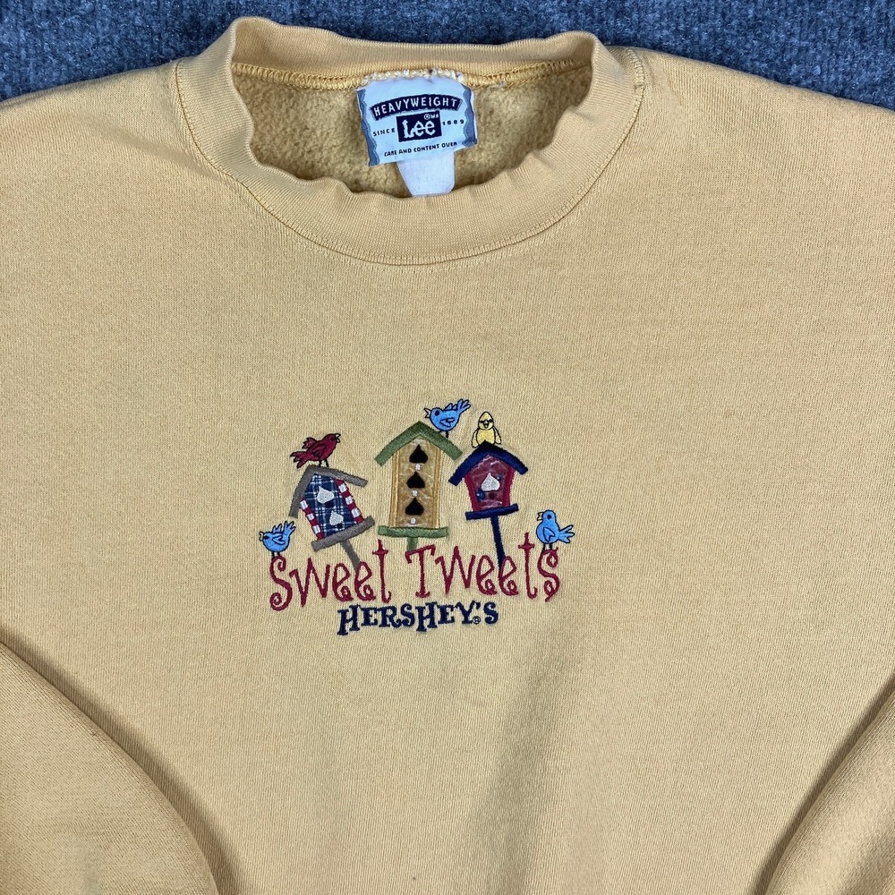 Lee Sweatshirt Womens Size XXL Yellow Hershey's Graphic Vintage Crewneck